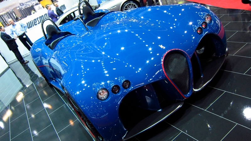 Illustration for article titled Wiesmann's BMW-powered ultralight is fast, stubby